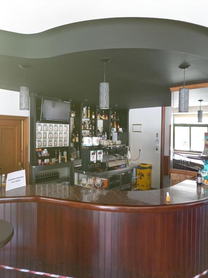 Hostal Y Albergue Carpinteiras Rodeiro Екстериор снимка