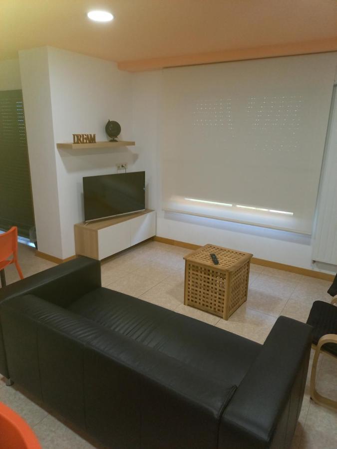 Hostal Y Albergue Carpinteiras Rodeiro Екстериор снимка