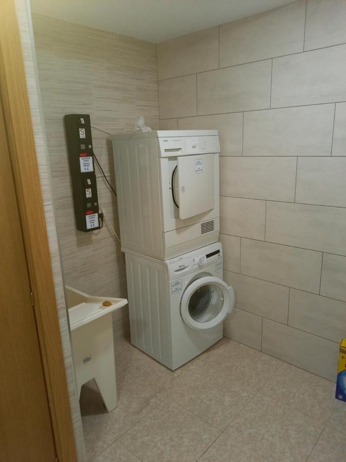 Hostal Y Albergue Carpinteiras Rodeiro Екстериор снимка